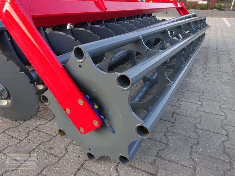 Kurzscheibenegge del tipo Unia Kurzscheibenegge Ares L 3,00 m, 510 mm Scheiben, Rohrstabwalze 500 mm, NEU, Neumaschine In Itterbeck (Immagine 19)