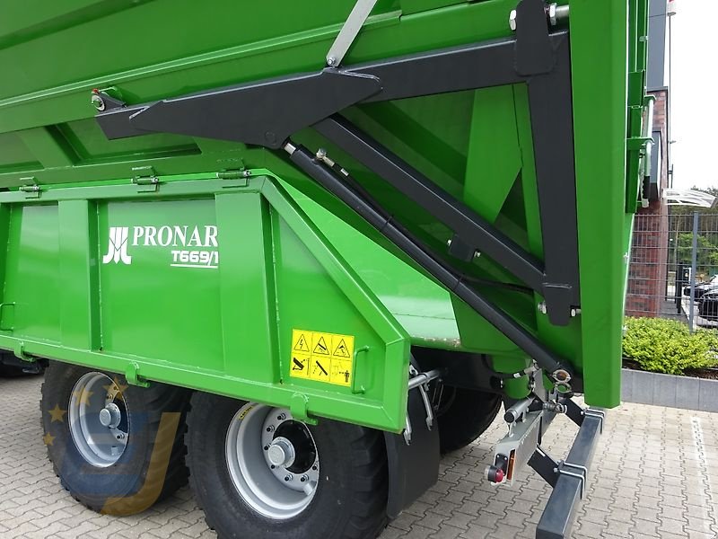 Kipper des Typs PRONAR Muldenkipper (Heck), T 669, 20 to, Neumaschine in Itterbeck (Bild 25)