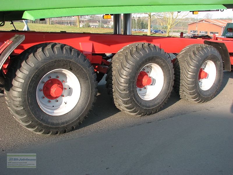 Kipper of the type PRONAR Tridemmuldenkipper, T 682; 30 to,  NEU, Neumaschine in Itterbeck (Picture 11)