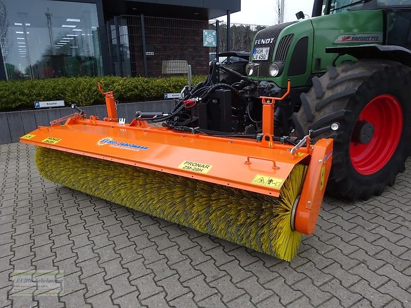 Kehrmaschine typu PRONAR Kehrmaschine ZM-28H, 2800 mm, 650 mm Ø, NEU, Neumaschine v Itterbeck (Obrázek 15)