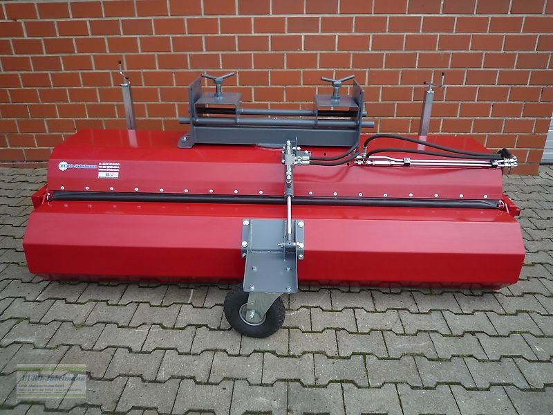 Kehrmaschine des Typs EURO-Jabelmann einschl. hydr. Entleerung, aus laufender Produktion, NEU, Neumaschine in Itterbeck (Bild 14)