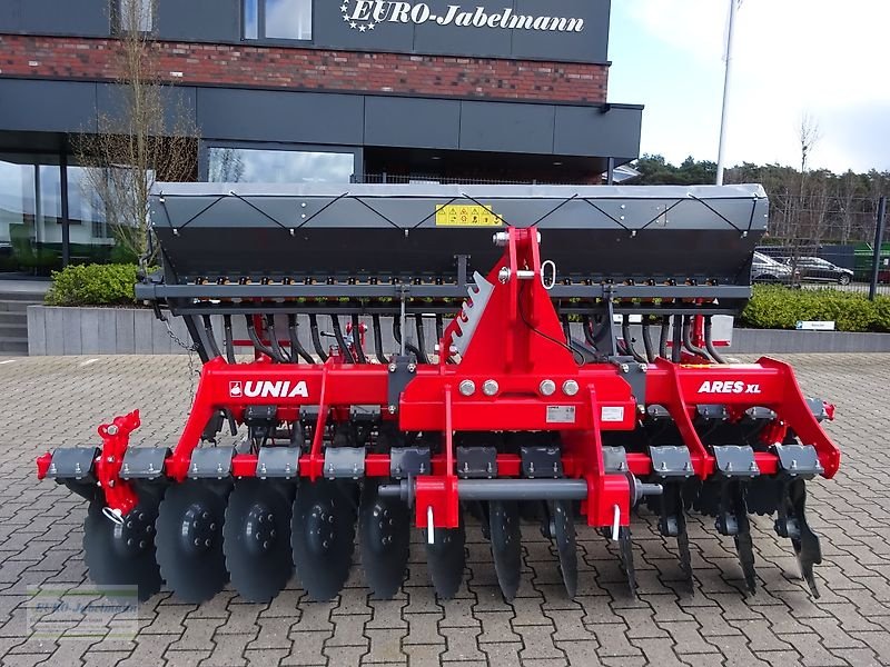 Drillmaschinenkombination of the type Unia Zwischenfruchtdrillmaschine, Alfa 3,00 m, 25 Reihen, NEU, Neumaschine in Itterbeck (Picture 5)