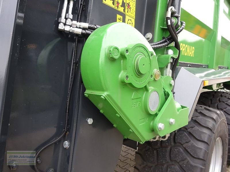 Dungstreuer typu PRONAR Stalldungstreuer, Dungstreuer, Miststreuer, N 262/2, 18 to, NEU, Neumaschine v Itterbeck (Obrázek 15)