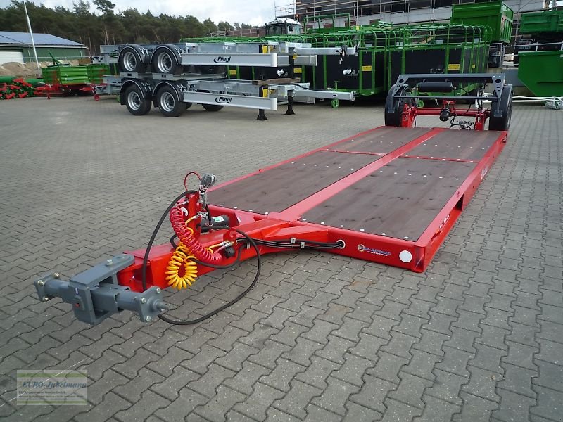 Tieflader of the type Unia UNIA hydraulisch absenkbare Transportplattform PL - 6 mit Lenkachse, Neumaschine in Itterbeck (Picture 3)
