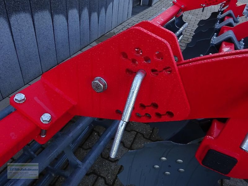 Grubber of the type Unia Flügelschargrubber KOS S, Non Stop, 3,00 m, mit Kurzscheibenegge (Egge Typ B), NEU, Neumaschine in Itterbeck (Picture 19)