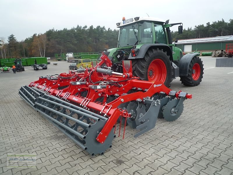 Kurzscheibenegge Türe ait Unia Kurzscheibenegge Ares XL, 6,00 m, 560 mm Scheiben, Rohrstabwalze 600 mm, Neumaschine içinde Itterbeck (resim 5)