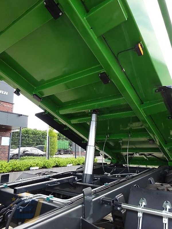 Kipper van het type PRONAR Muldenkipper (Heck), T 679 M Halfpipe, 16 to, Neumaschine in Itterbeck (Foto 15)