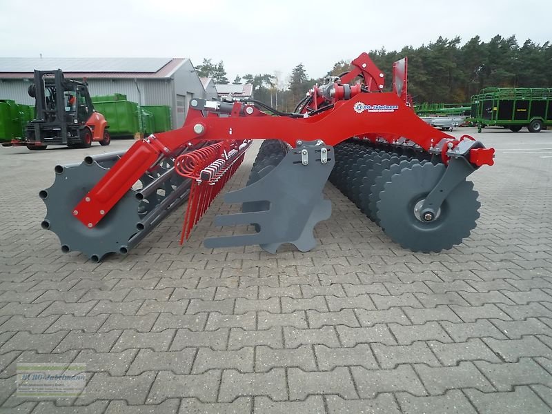 Kurzscheibenegge del tipo Unia Ab Lager: UNIA Kurzscheibenegge ARES XL, 6,00 m, 560 mm Scheiben, Rohrstabwalze 600 mm. NEU, Gebrauchtmaschine In Itterbeck (Immagine 2)