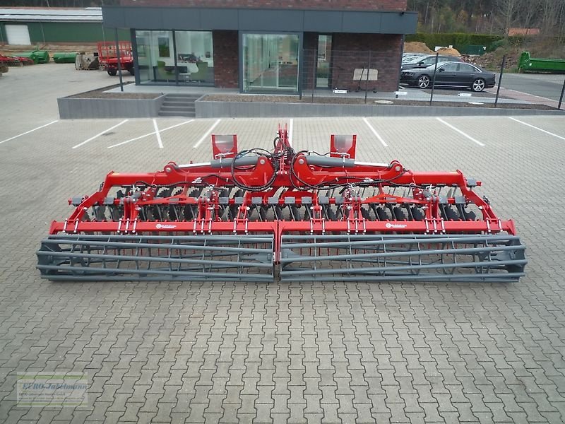 Kurzscheibenegge del tipo Unia Ab Lager: UNIA Kurzscheibenegge ARES XL, 6,00 m, 560 mm Scheiben, Rohrstabwalze 600 mm. NEU, Gebrauchtmaschine In Itterbeck (Immagine 1)