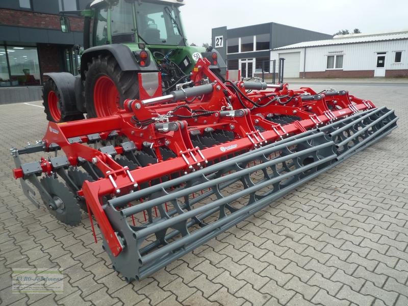 Kurzscheibenegge del tipo Unia Ab Lager: UNIA Kurzscheibenegge ARES XL, 6,00 m, 560 mm Scheiben, Rohrstabwalze 600 mm. NEU, Gebrauchtmaschine In Itterbeck (Immagine 17)