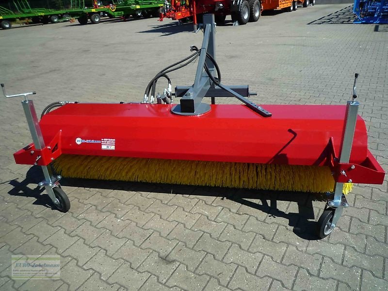 Kehrmaschine typu EURO-Jabelmann Kehrmaschine, Schlepperkehrmaschine V 2251 SKM, 2,25 m NEU, Neumaschine v Itterbeck (Obrázek 4)