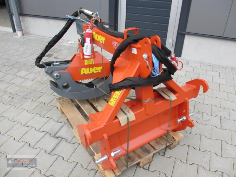 Forstgreifer und Zange des Typs Auer HRZ 1700 EFT, Ausstellungsmaschine in Lichtenfels (Bild 1)