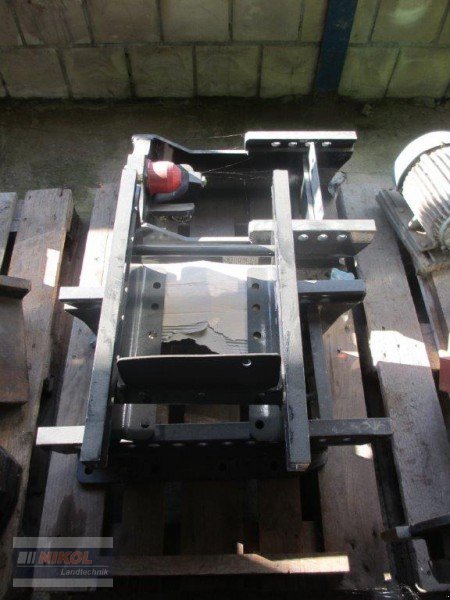 Sonstiges Traktorzubehör typu Sonstige Schlepper Anhängebock mit oder ohne Kugel für Deutz, Gebrauchtmaschine v Lichtenfels (Obrázek 1)