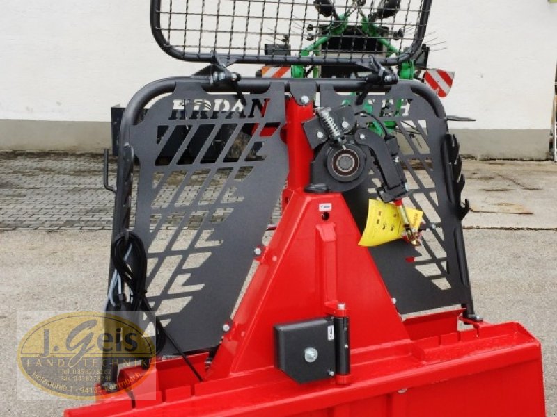 Seilwinde des Typs Krpan 5,5 EH, Neumaschine in Röhrnbach (Bild 1)