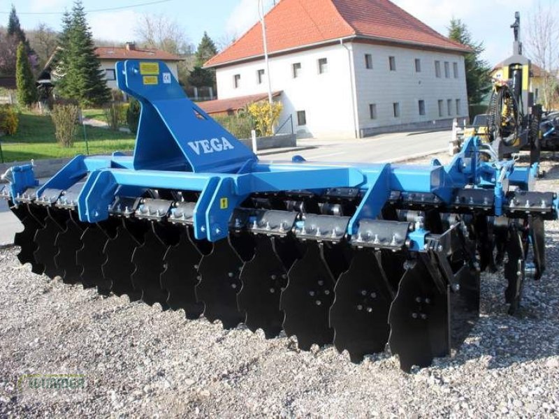 Kurzscheibenegge des Typs Agro Profi Line  Kurzscheibenegge VEGA, Gebrauchtmaschine in Kematen (Bild 1)