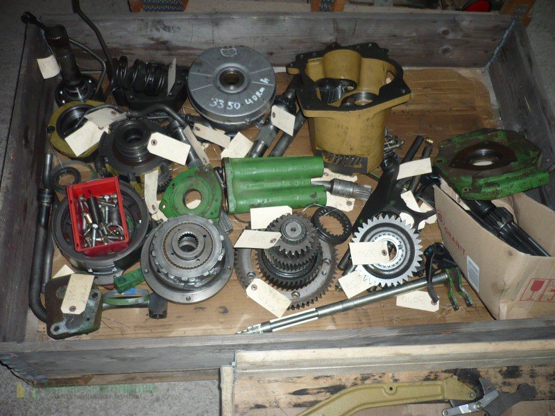 Traktor tipa John Deere Getriebe-Teile, Gebrauchtmaschine u Pocking (Slika 3)