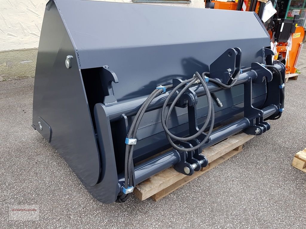 Frontladerzubehör of the type Dominator Hochkippschaufel Goliath 240 cm 2m³, Neumaschine in Tarsdorf (Picture 8)