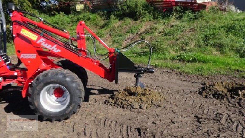 Hoflader des Typs Fuchs Erdbohrer für Hoflader & Frontlader, Neumaschine in Tarsdorf (Bild 4)