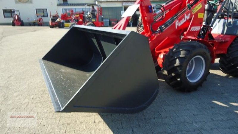 Frontladerzubehör of the type Dominator Universalschaufel rund Großvolumen, Neumaschine in Tarsdorf (Picture 2)