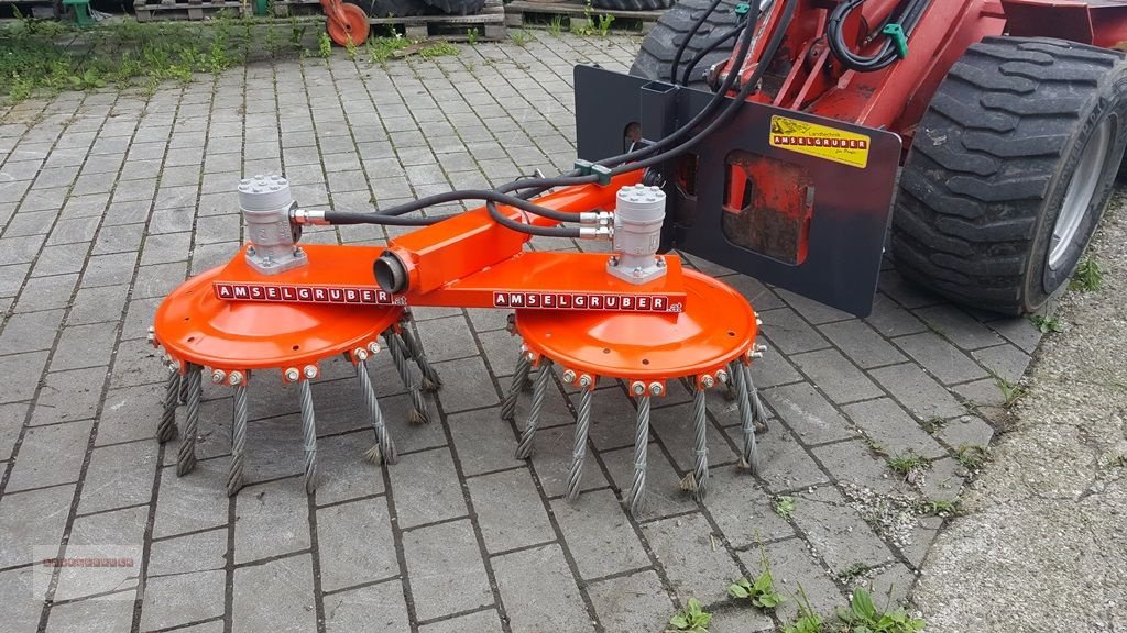 Hoflader typu Fuchs Wildkrautbesen 1300 DUO für Hoflader NEU!, Gebrauchtmaschine v Tarsdorf (Obrázek 8)
