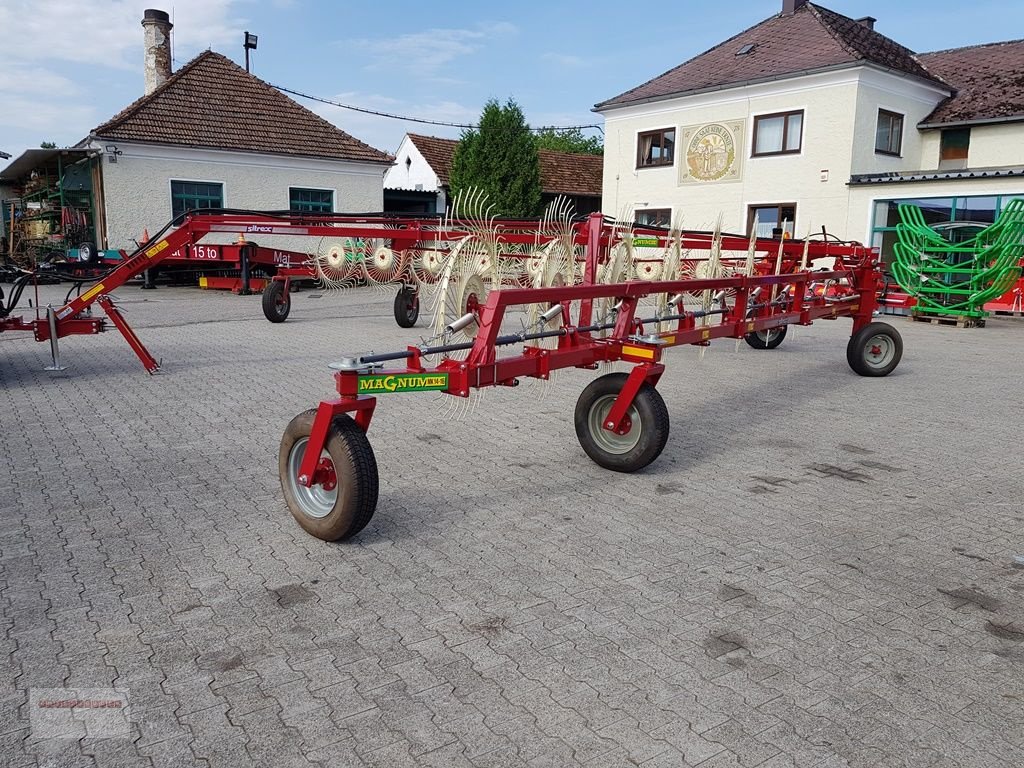 Schwader tipa Quick-Cover MK16 Magnum VARIO Radialschwader mit Lenkung NEU, Gebrauchtmaschine u Tarsdorf (Slika 5)