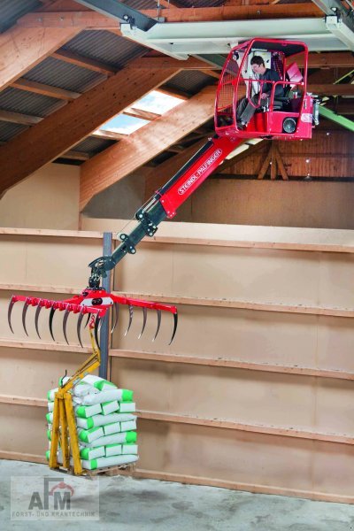 Turmdrehkran typu Stepa Hängedrehkran Teleskop, Neumaschine v Haselbach (Obrázek 10)