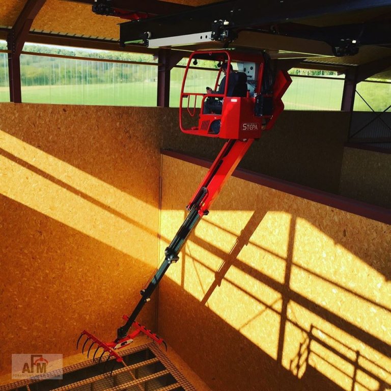 Turmdrehkran typu Stepa Hängedrehkran Teleskop, Neumaschine v Haselbach (Obrázek 4)
