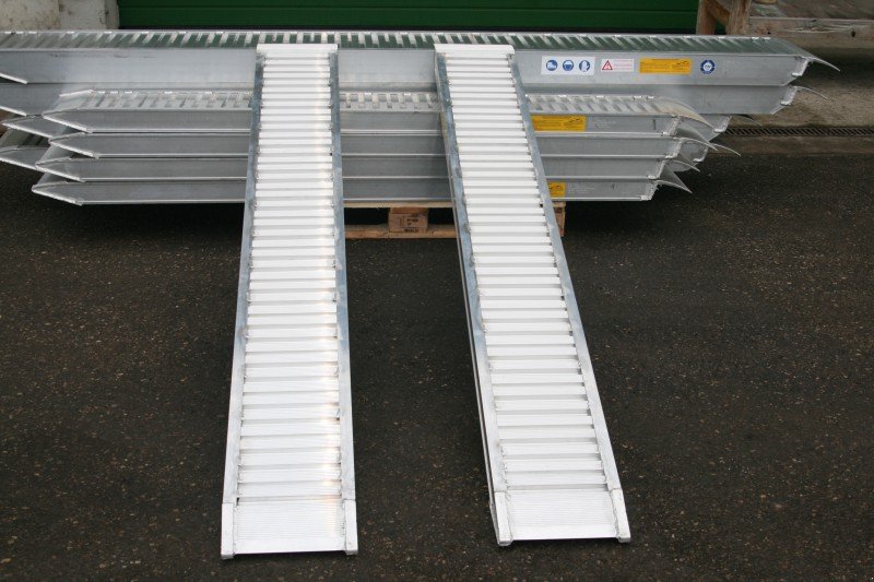 Sonstige Transporttechnik typu Sonstige Auffahrrampen  25/33 Alurampen Rampe, Neumaschine v Petting (Obrázek 2)