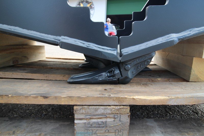 Greifer типа Sonstige Menzi Muck UG 12 Universalgreifer Sortiergreifer, Neumaschine в Petting (Фотография 11)