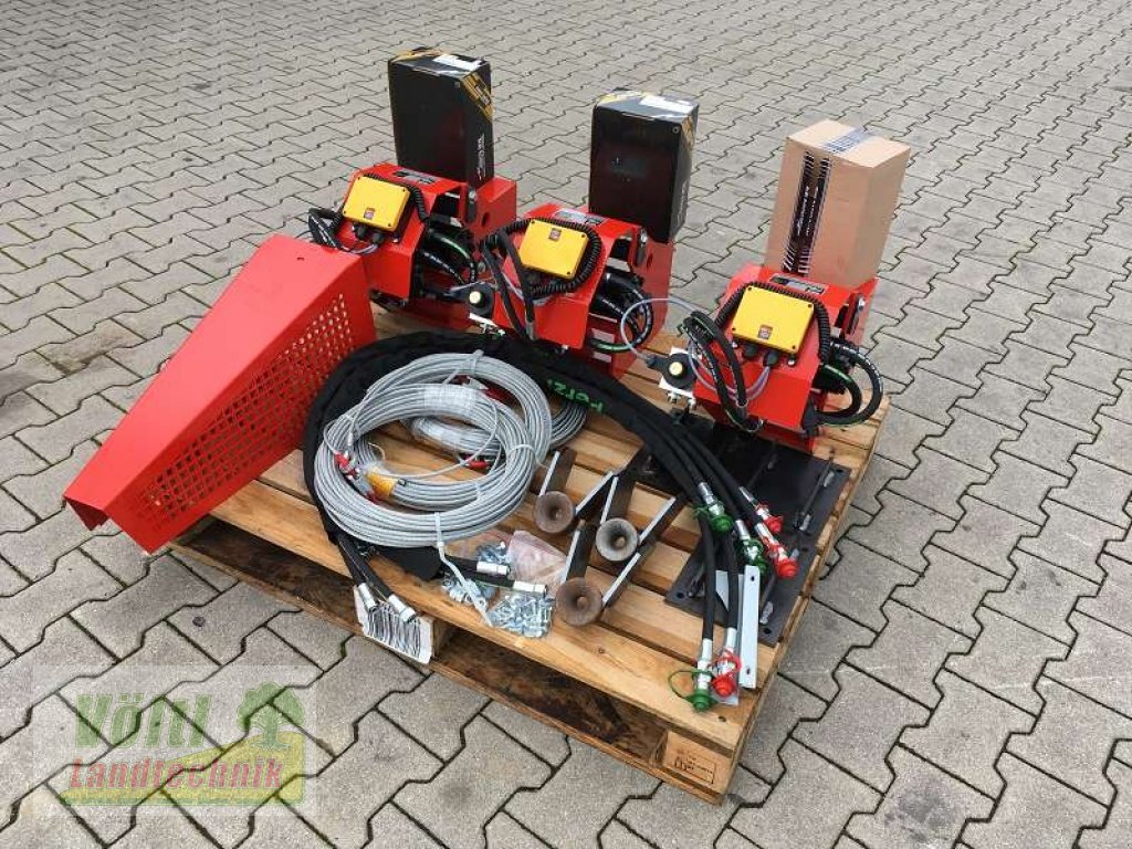 Seilwinde del tipo Perzl Funkwinde FW1700 zur Nachrüstung auf Rückezange/Holzzange, Neumaschine In Hutthurm bei Passau (Immagine 5)