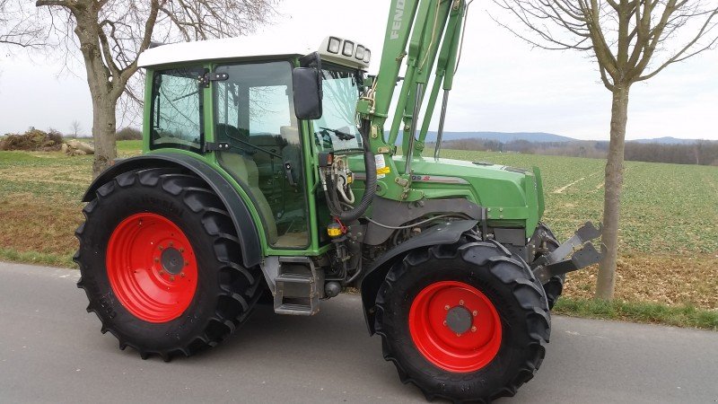 Traktor типа Fendt Suche Fendt der Serie 200 bis 211, Gebrauchtmaschine в Reuth (Фотография 9)